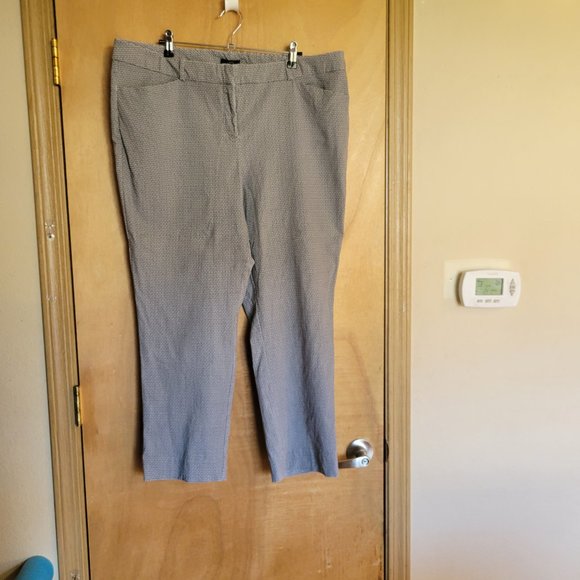 Worthington Slim Fit Pant Size 18 Gray White Geo - Picture 5 of 6
